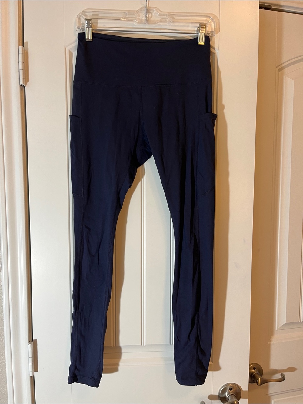 Navy High-Waist Pocket Leggings - Women